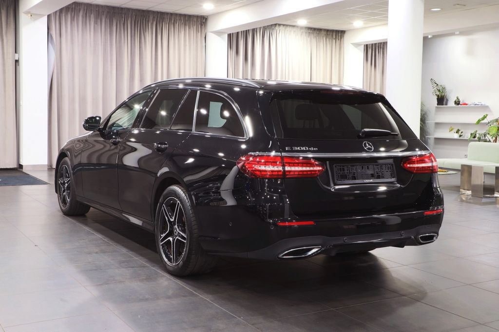 Mercedes-Benz E 300 2023