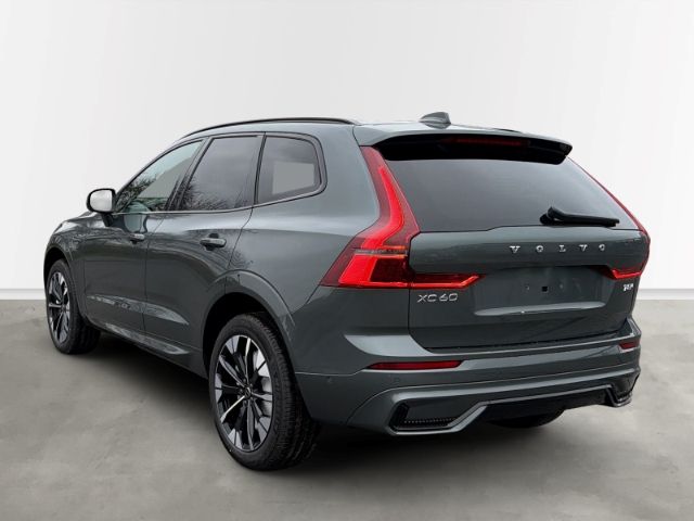 Volvo XC60 2025