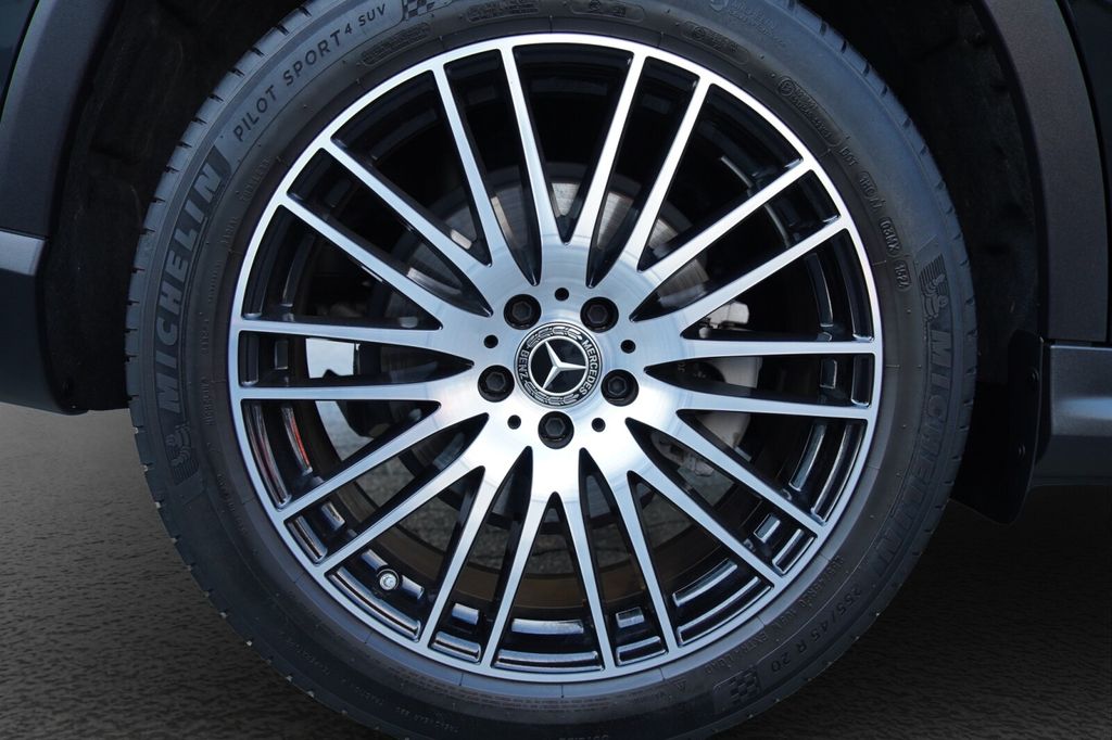 Mercedes-Benz GLC 200 2024