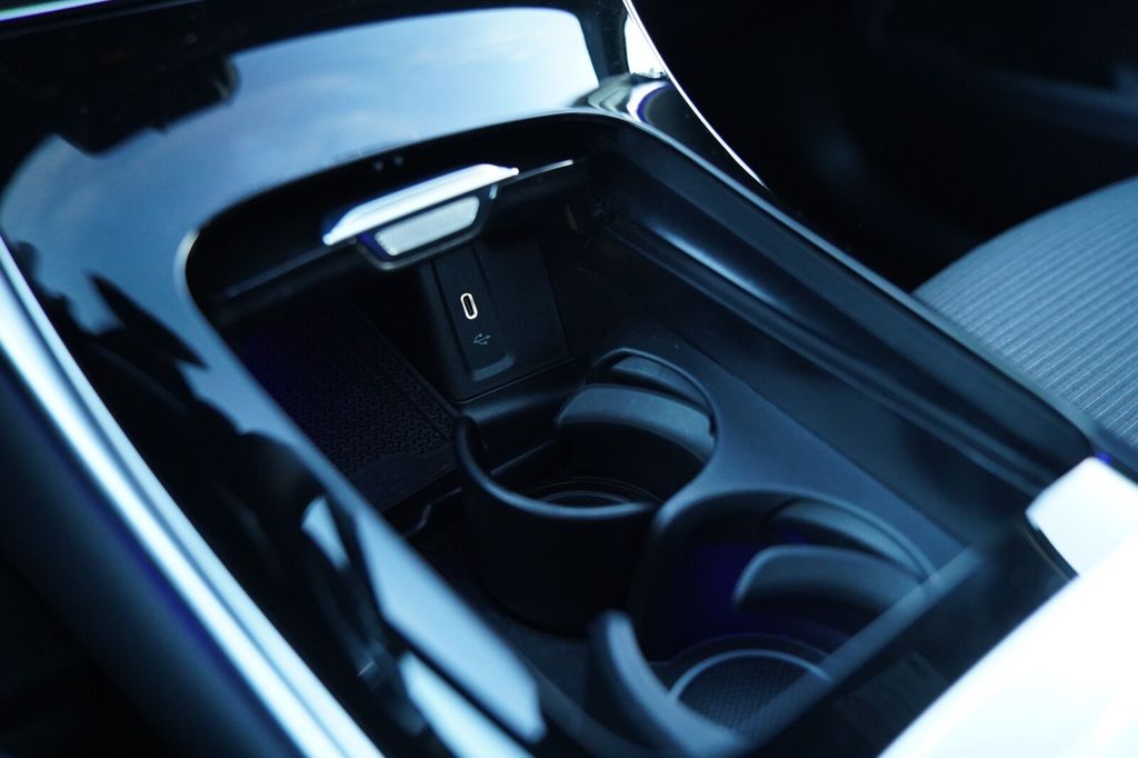 Mercedes-Benz GLC 200 2024