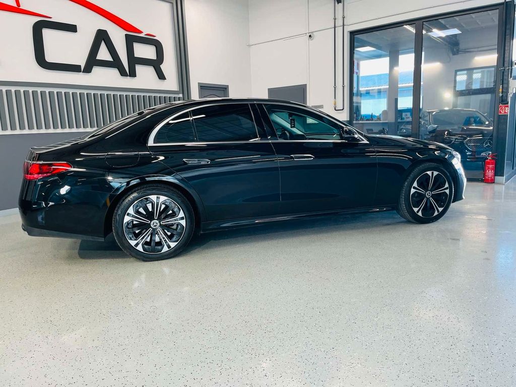 Mercedes-Benz E 300 2024