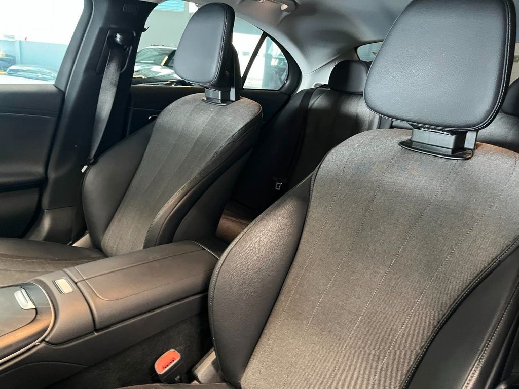 Mercedes-Benz E 300 2024