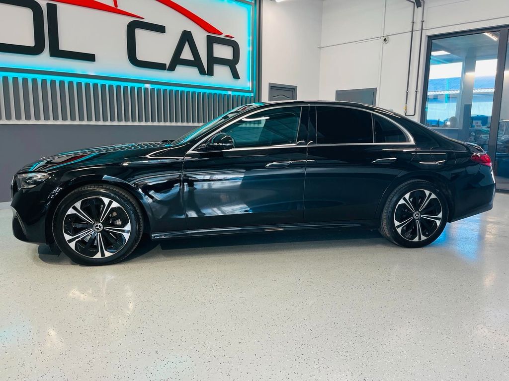 Mercedes-Benz E 300 2024