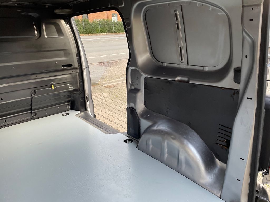 Opel Vivaro 2020
