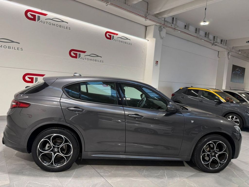 Alfa Romeo Stelvio 2022