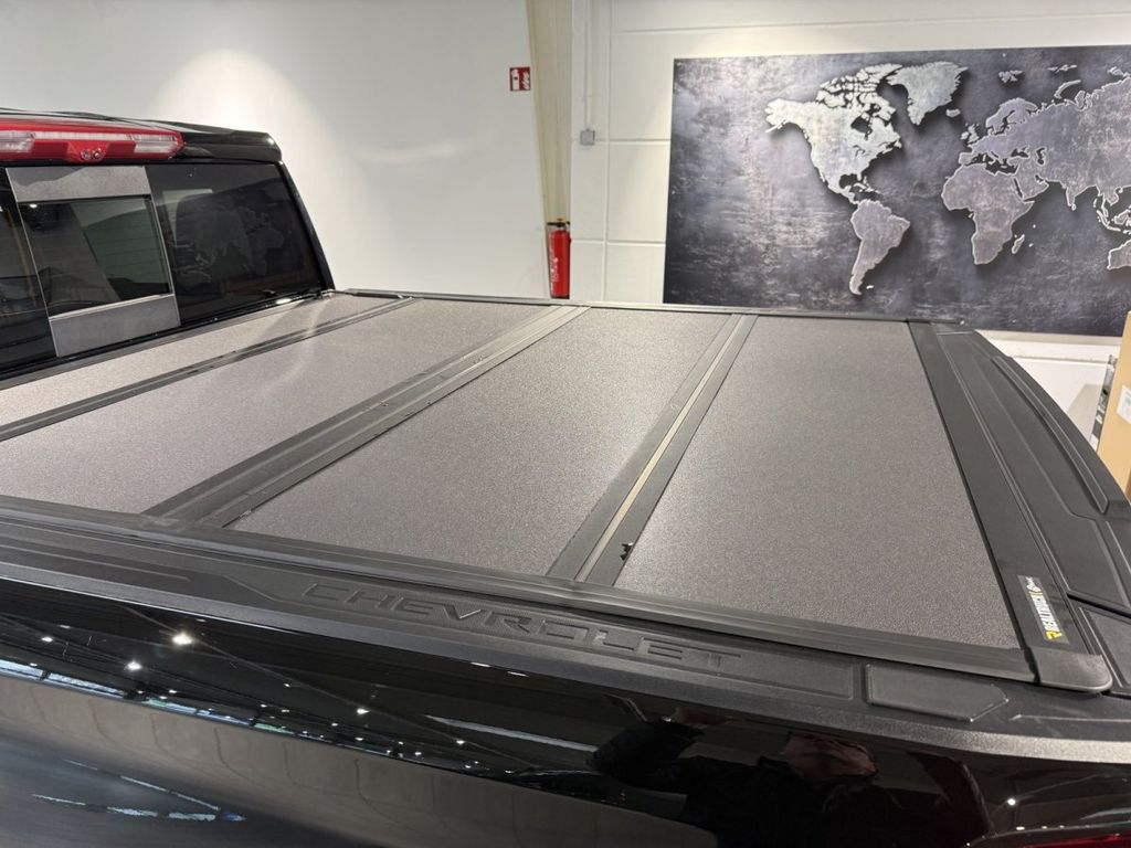 Chevrolet Silverado 2025