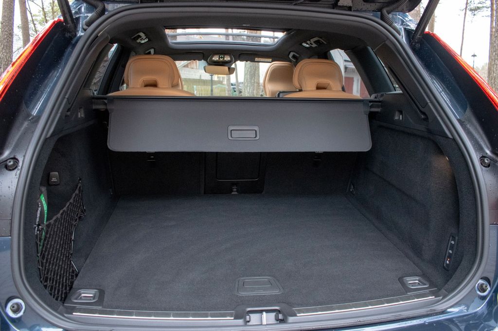 Volvo XC60 2024