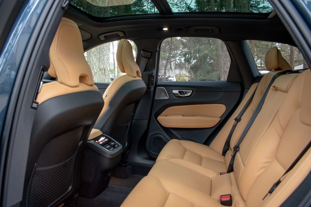 Volvo XC60 2024