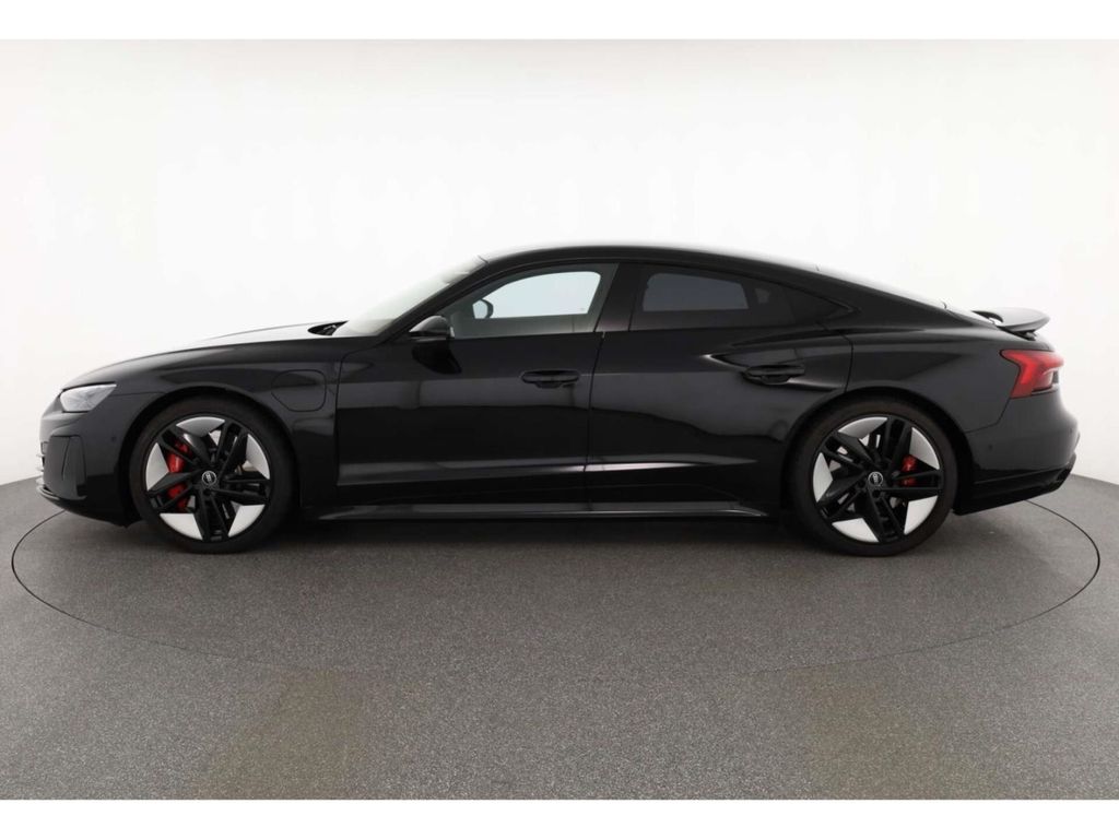 Audi RS e-tron GT 2021