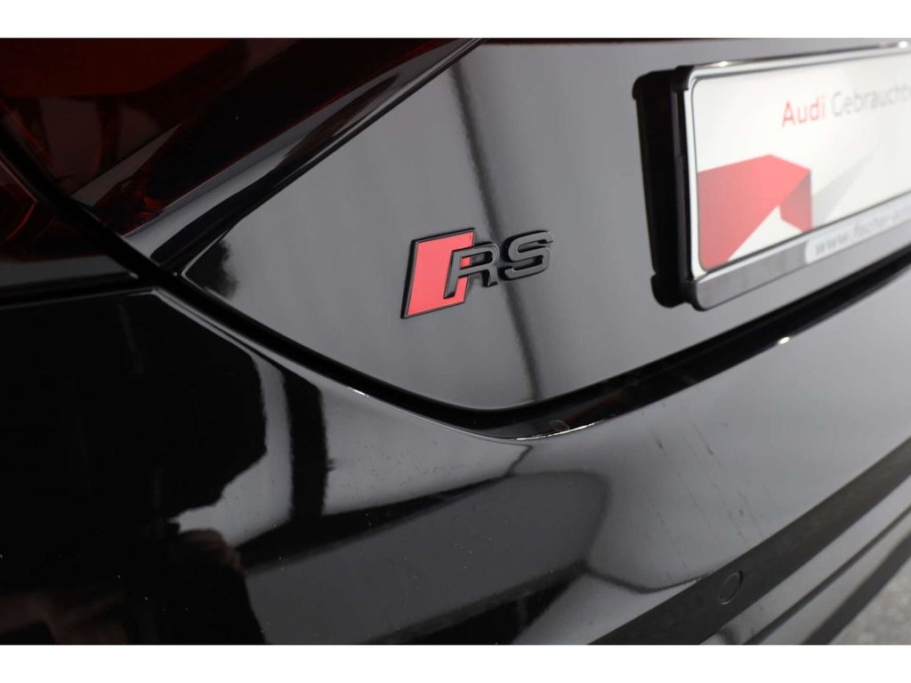 Audi RS e-tron GT 2021