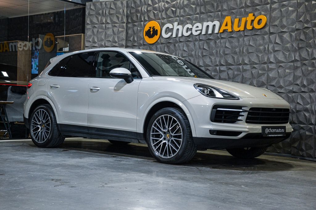 Porsche Cayenne 2022
