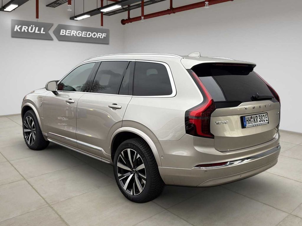 Volvo XC90 2025