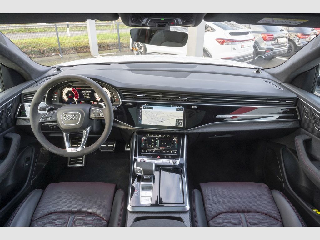 Audi RSQ8 2025