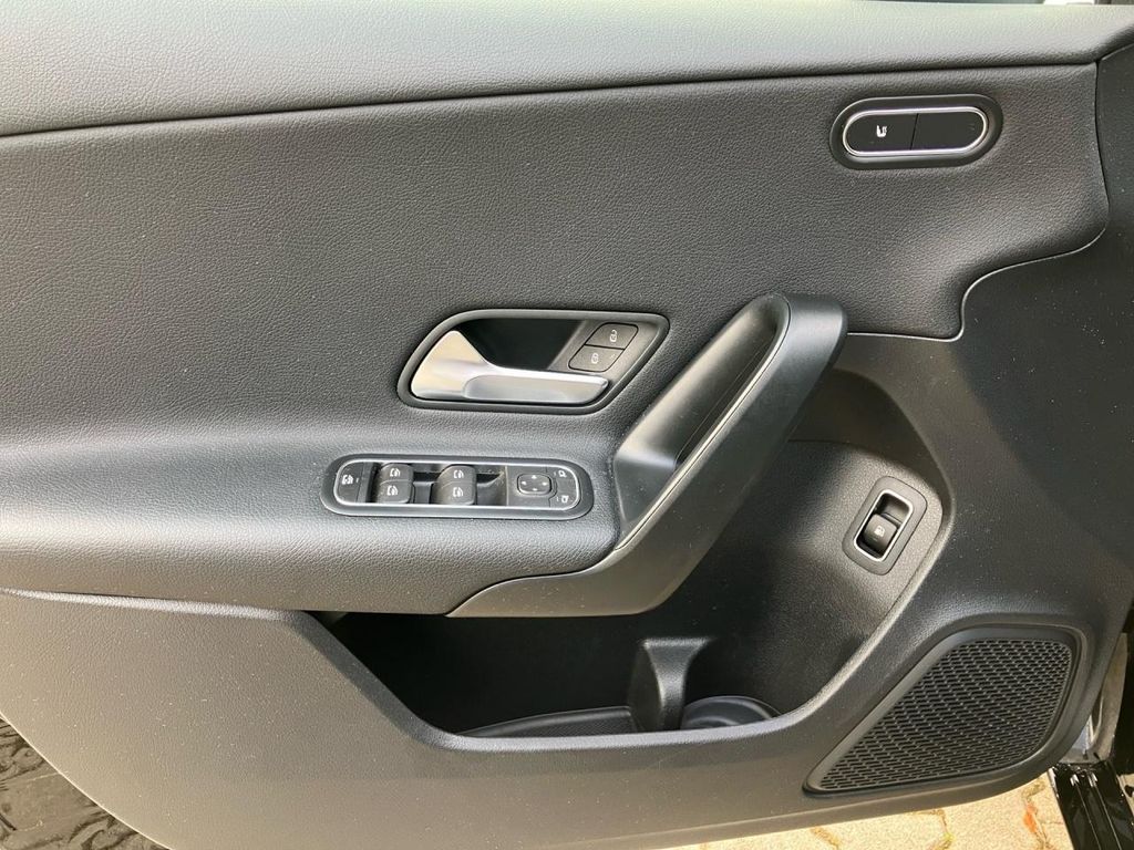 Mercedes-Benz A 250 2021