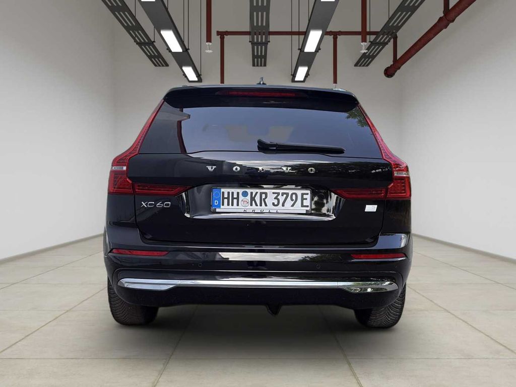 Volvo XC60 2025