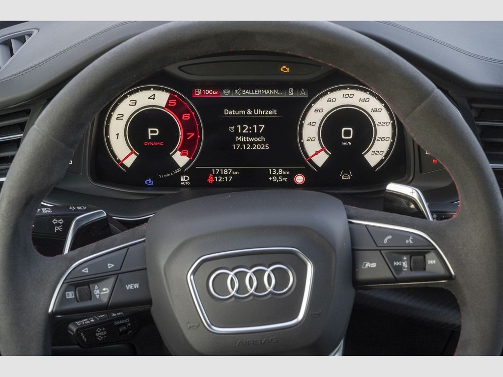 Audi RSQ8 2025