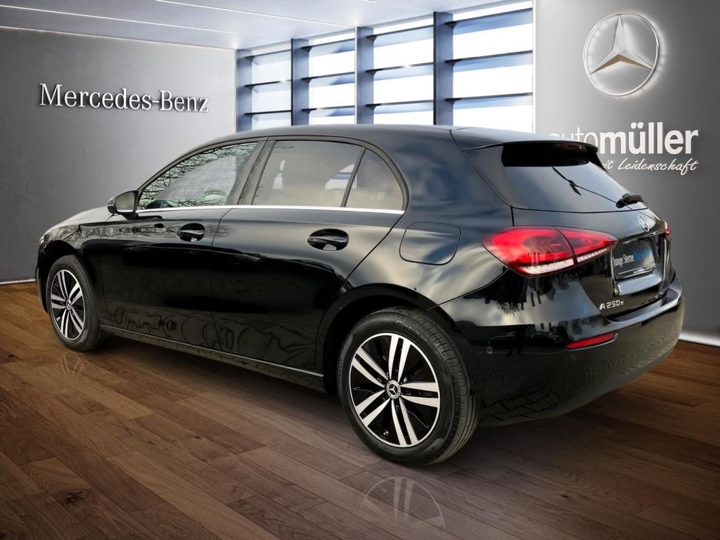 Mercedes-Benz A 250 2021