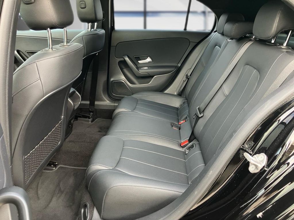 Mercedes-Benz A 250 2021