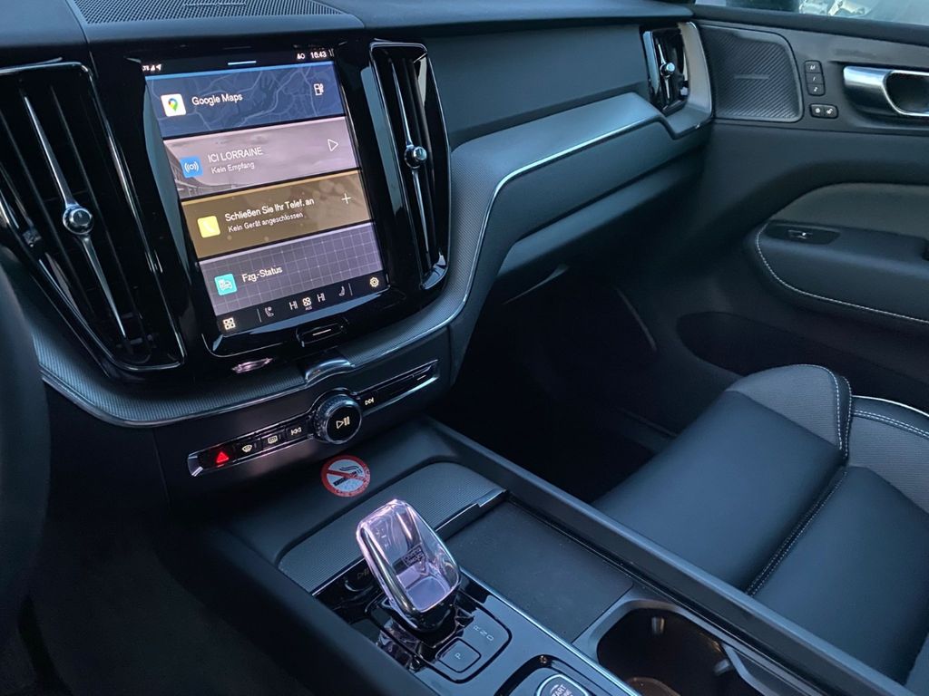 Volvo XC60 2025