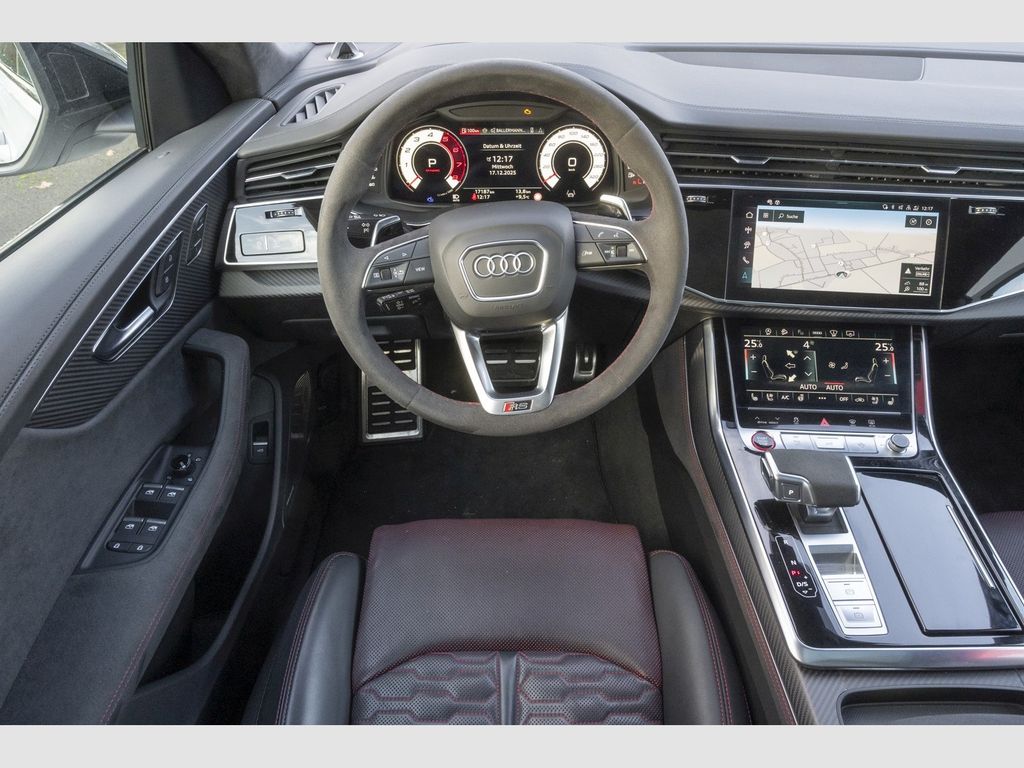 Audi RSQ8 2025