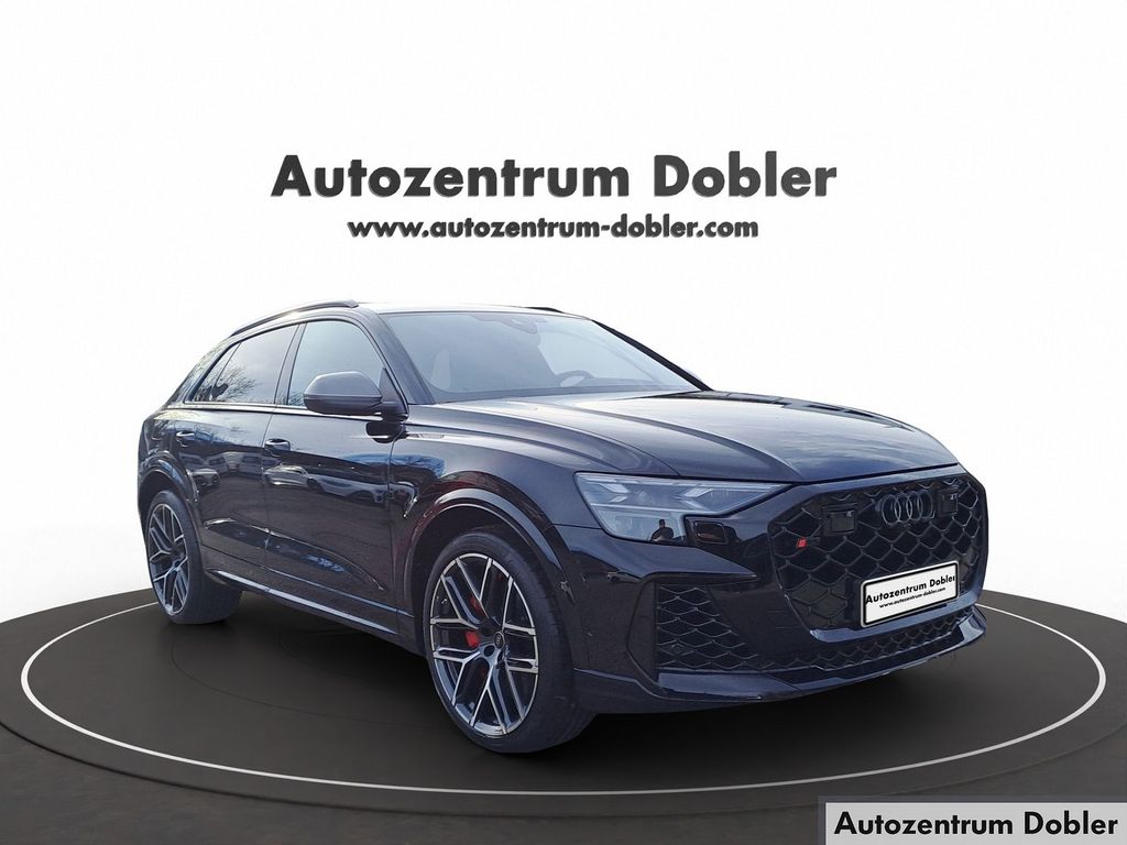 Audi RSQ8