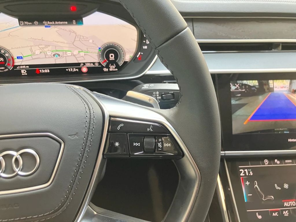 Audi A8 2025