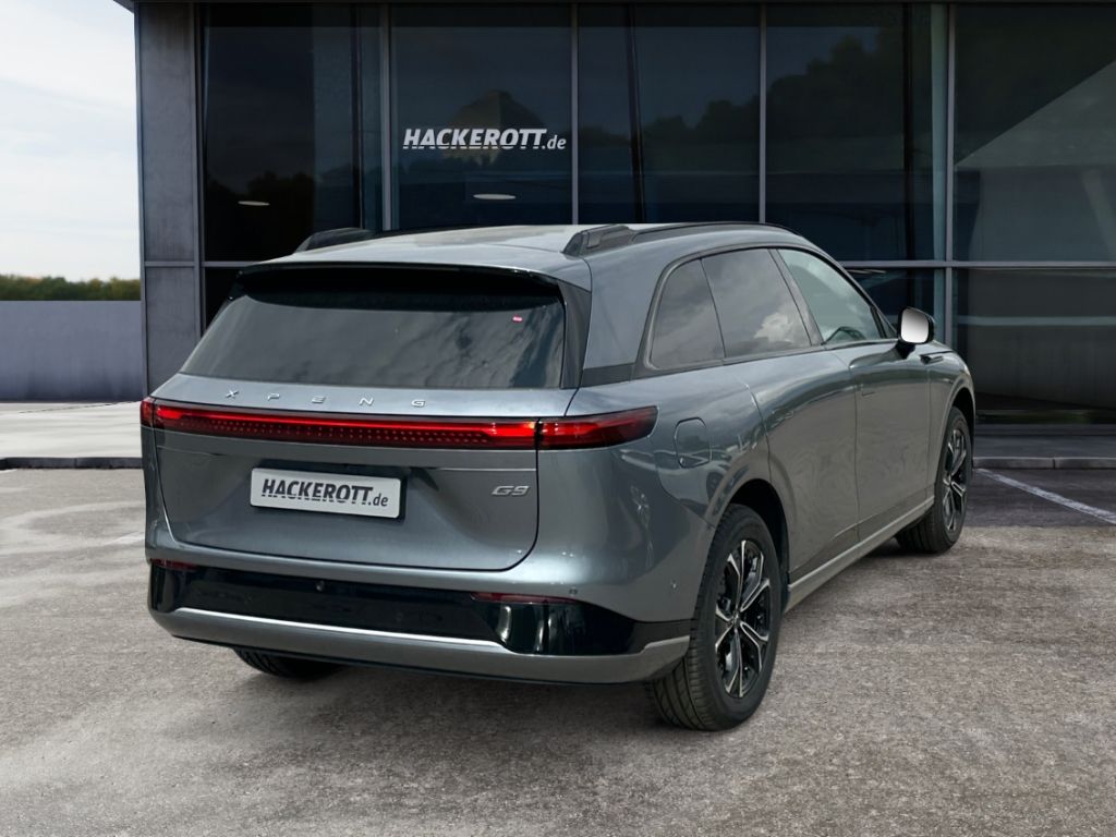 XPENG G9