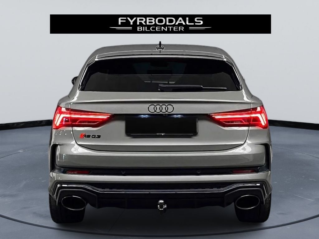 Audi RSQ3 2023