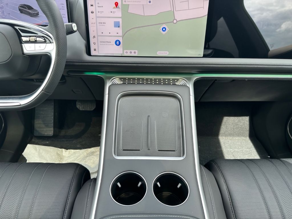 XPENG G9