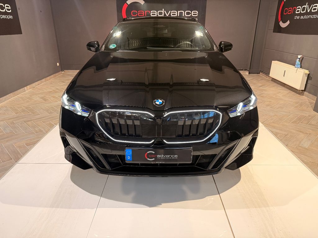 BMW 540 2025