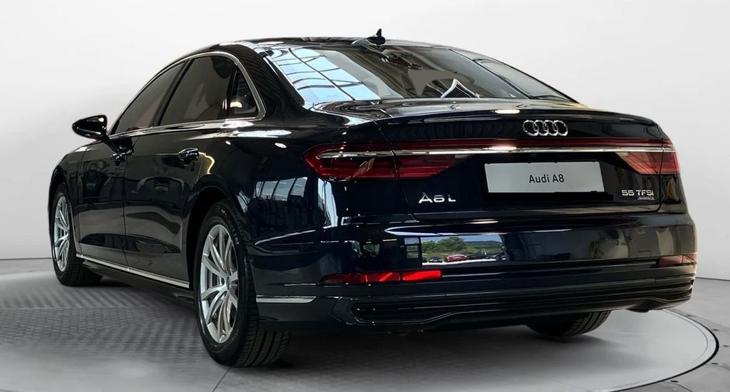 Audi A8 2025
