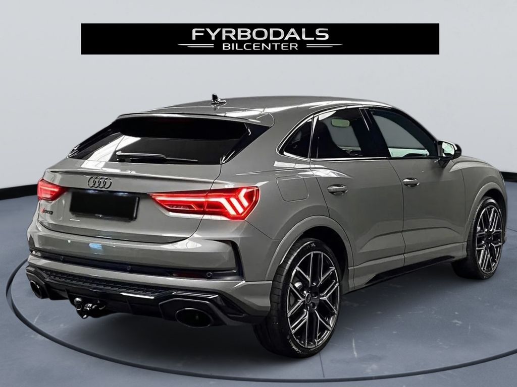 Audi RSQ3 2023