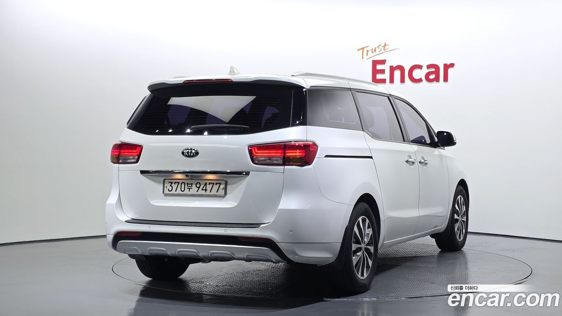 Kia Canival 2018