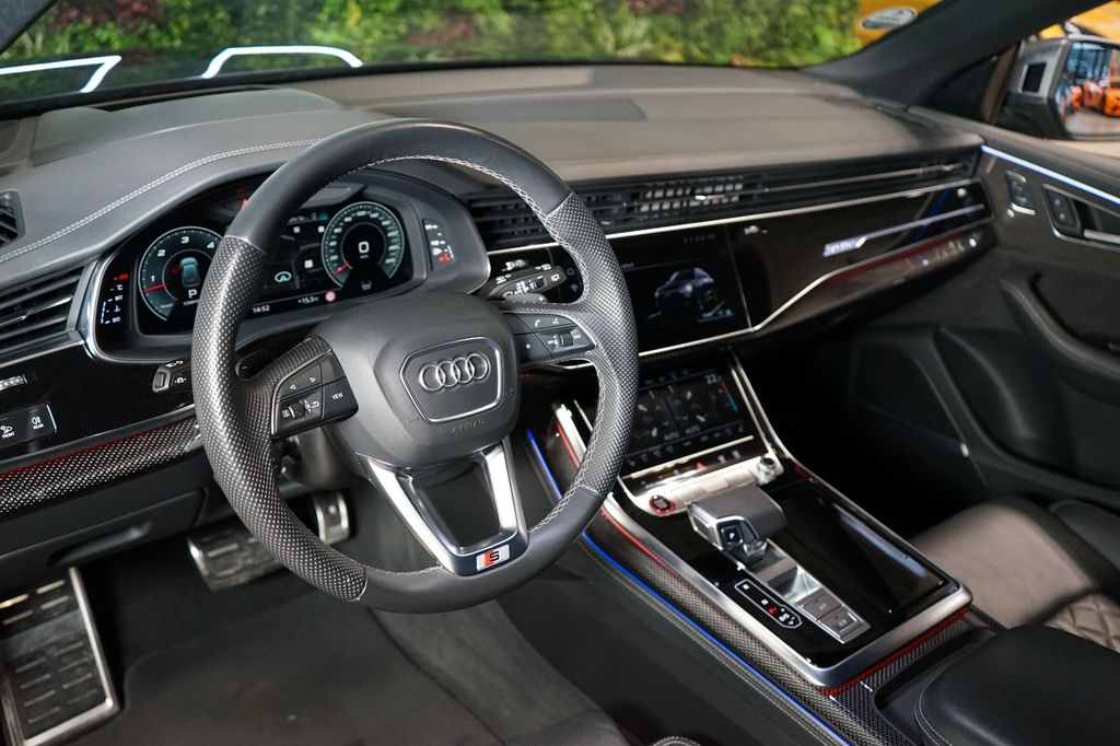 Audi SQ8 2020