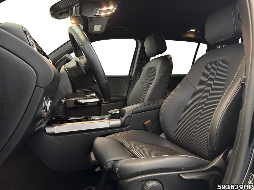 Mercedes-Benz GLB 200 2022