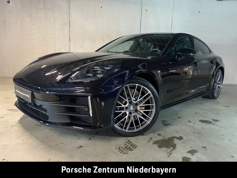 Porsche Panamera 2025