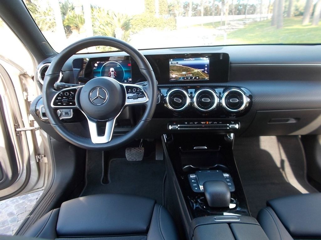 Mercedes-Benz A 180 2020