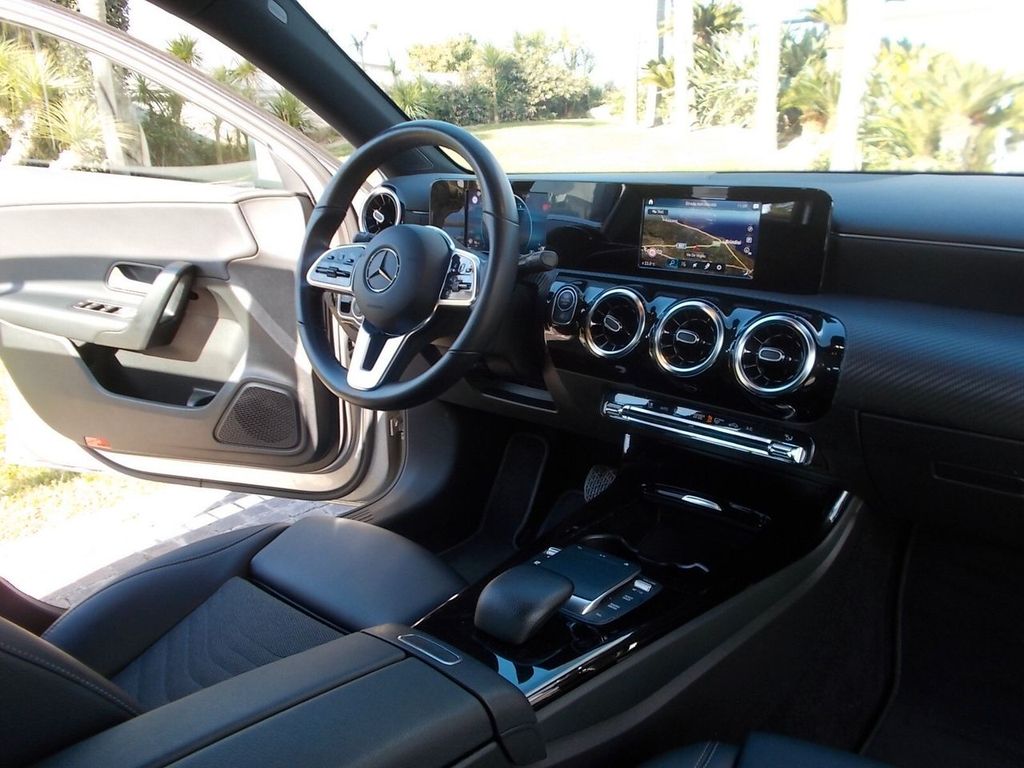 Mercedes-Benz A 180 2020