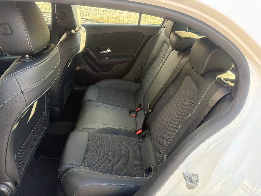 Mercedes-Benz A 180 2021