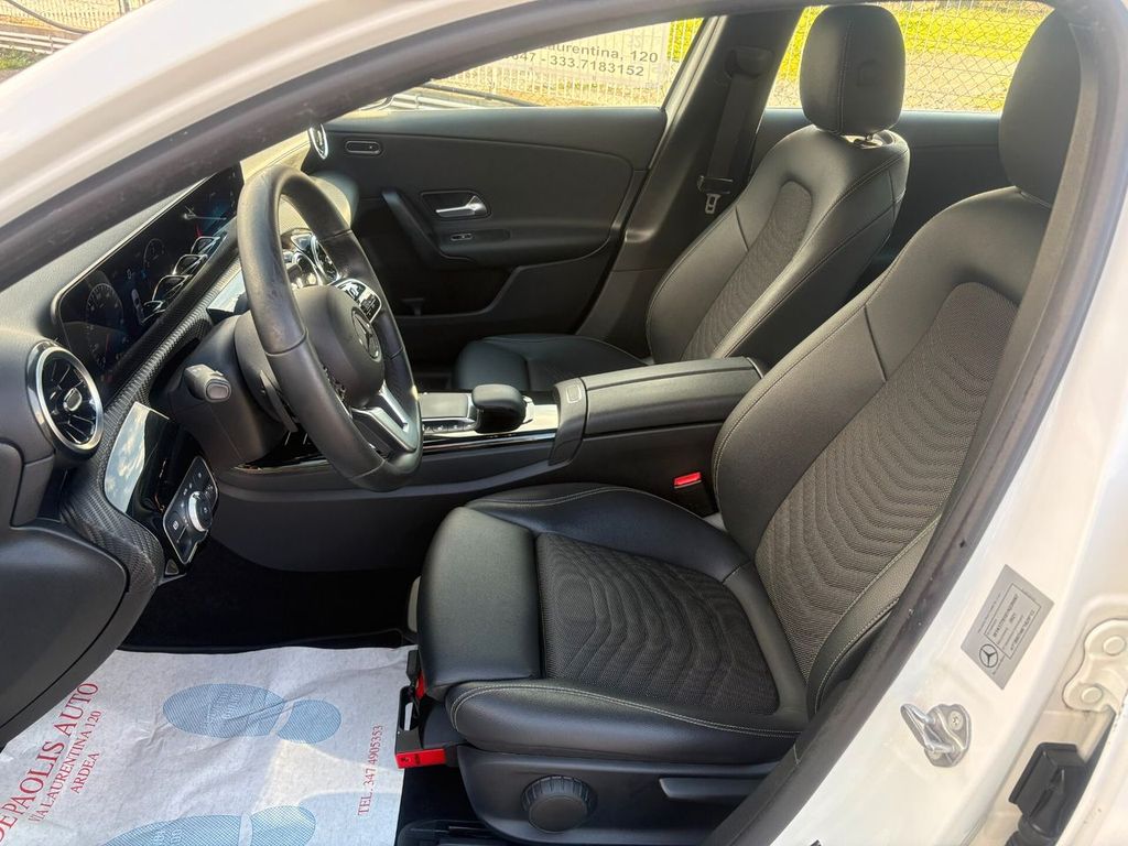 Mercedes-Benz A 180 2021