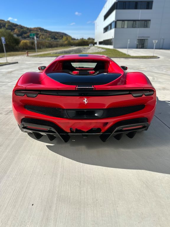 Ferrari 296 GTB 2024