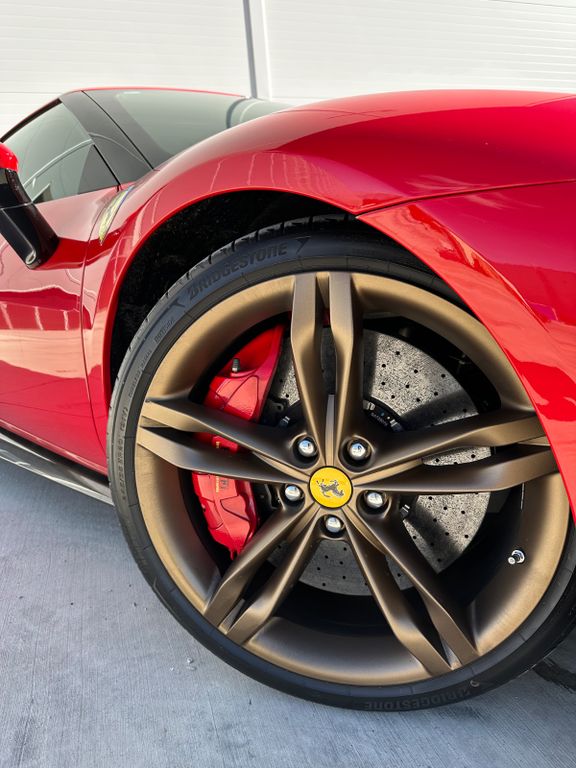 Ferrari 296 GTB 2024