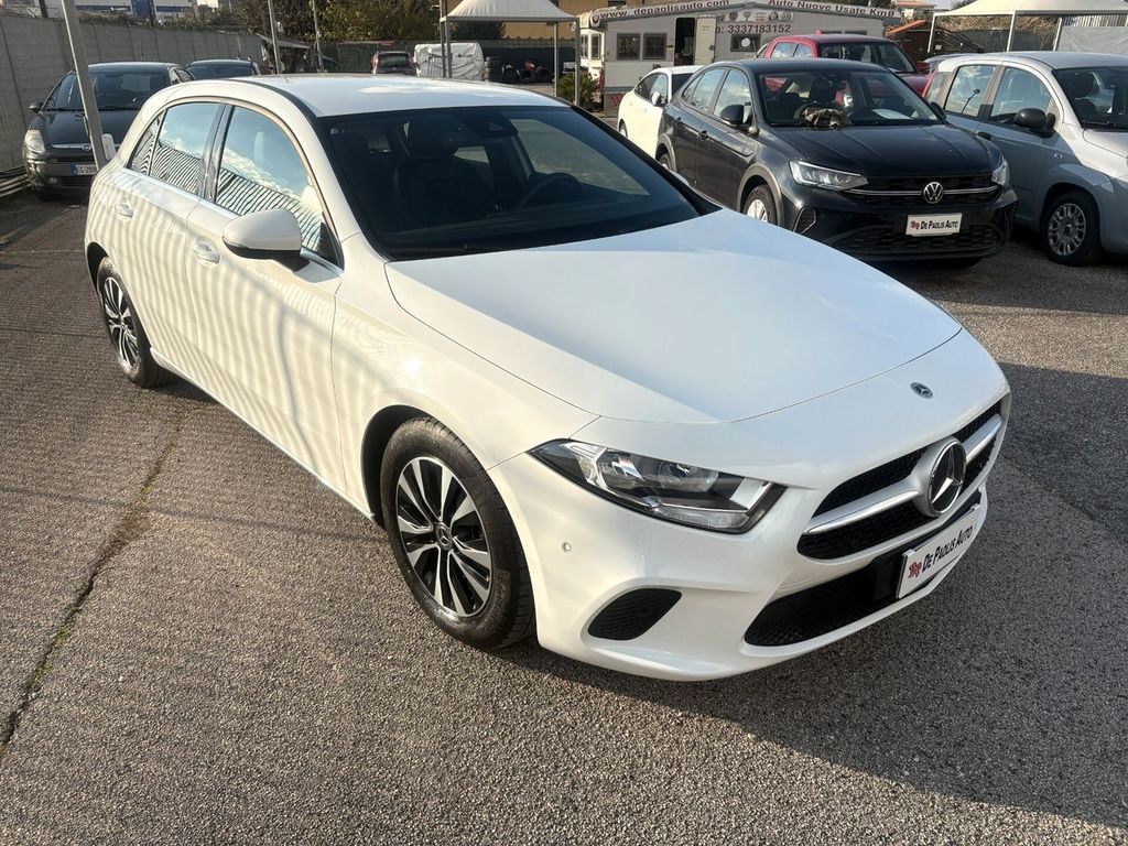 Mercedes-Benz A 180 2021