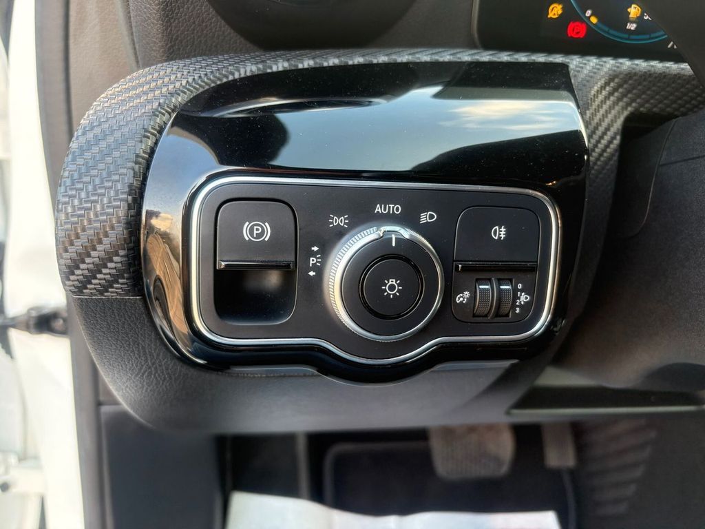 Mercedes-Benz A 180 2021