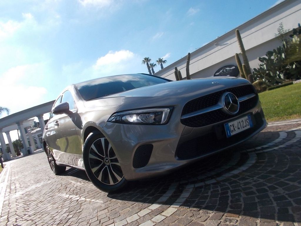 Mercedes-Benz A 180 2020