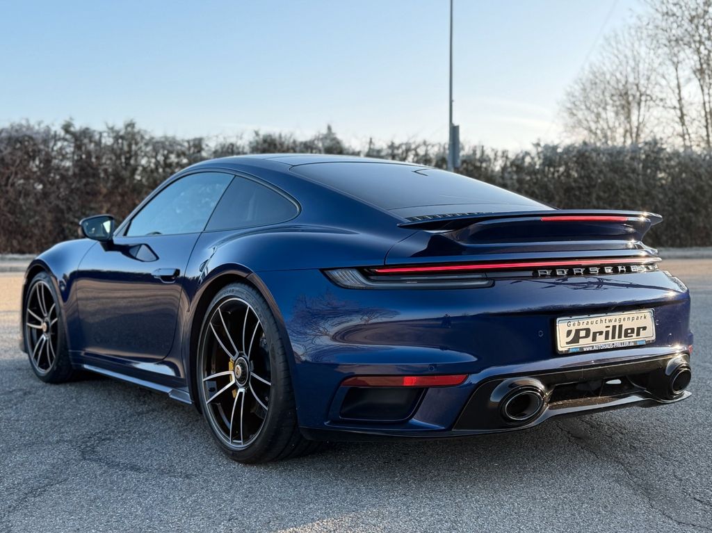 Porsche 992 2022