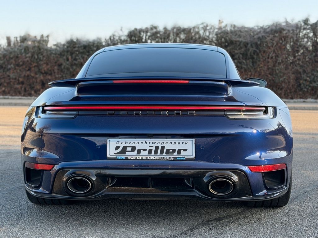 Porsche 992 2022
