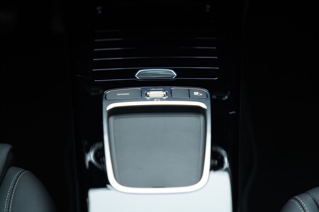 Mercedes-Benz A 180 2024