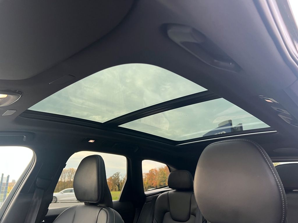 Volvo XC60 2024
