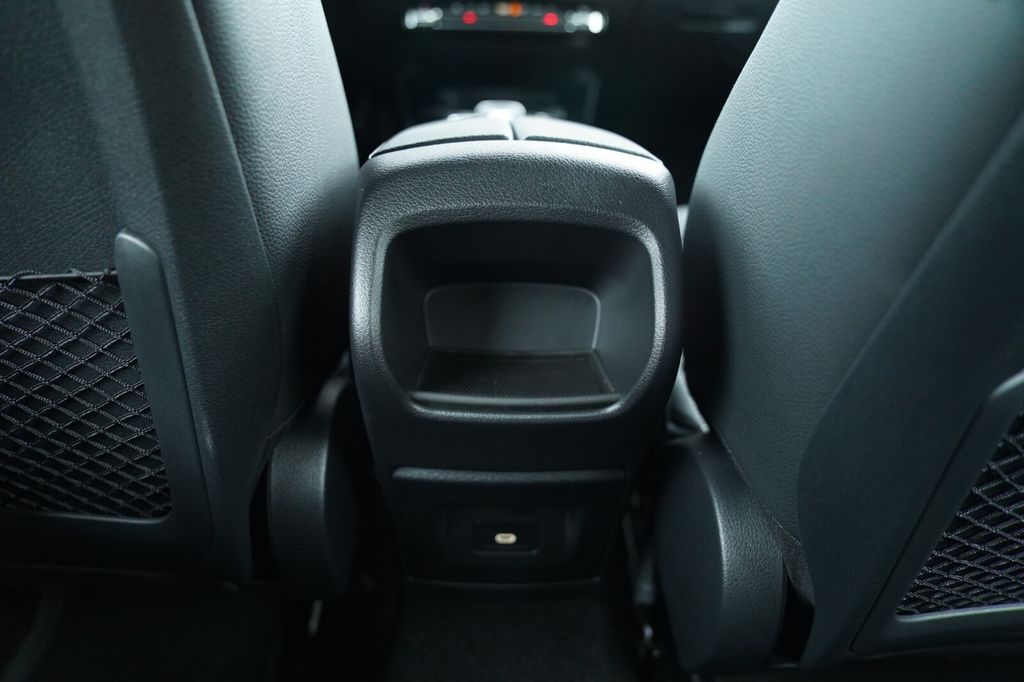 Mercedes-Benz A 180 2024